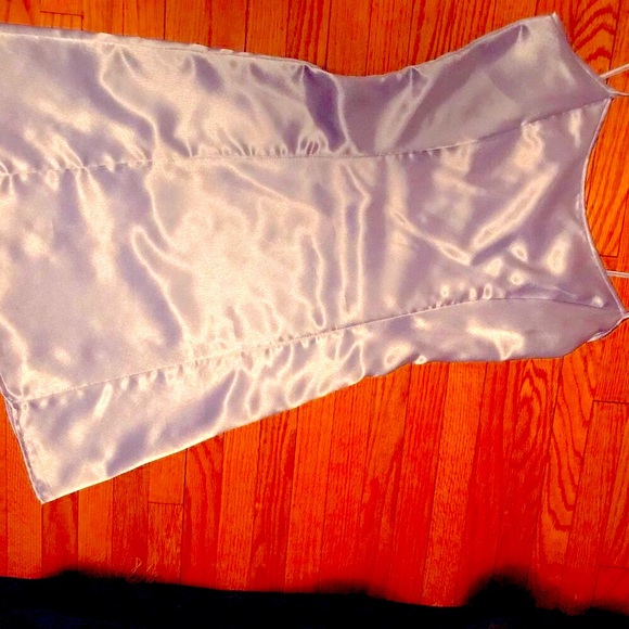 new Lilac satin dress - Picture 2 of 2